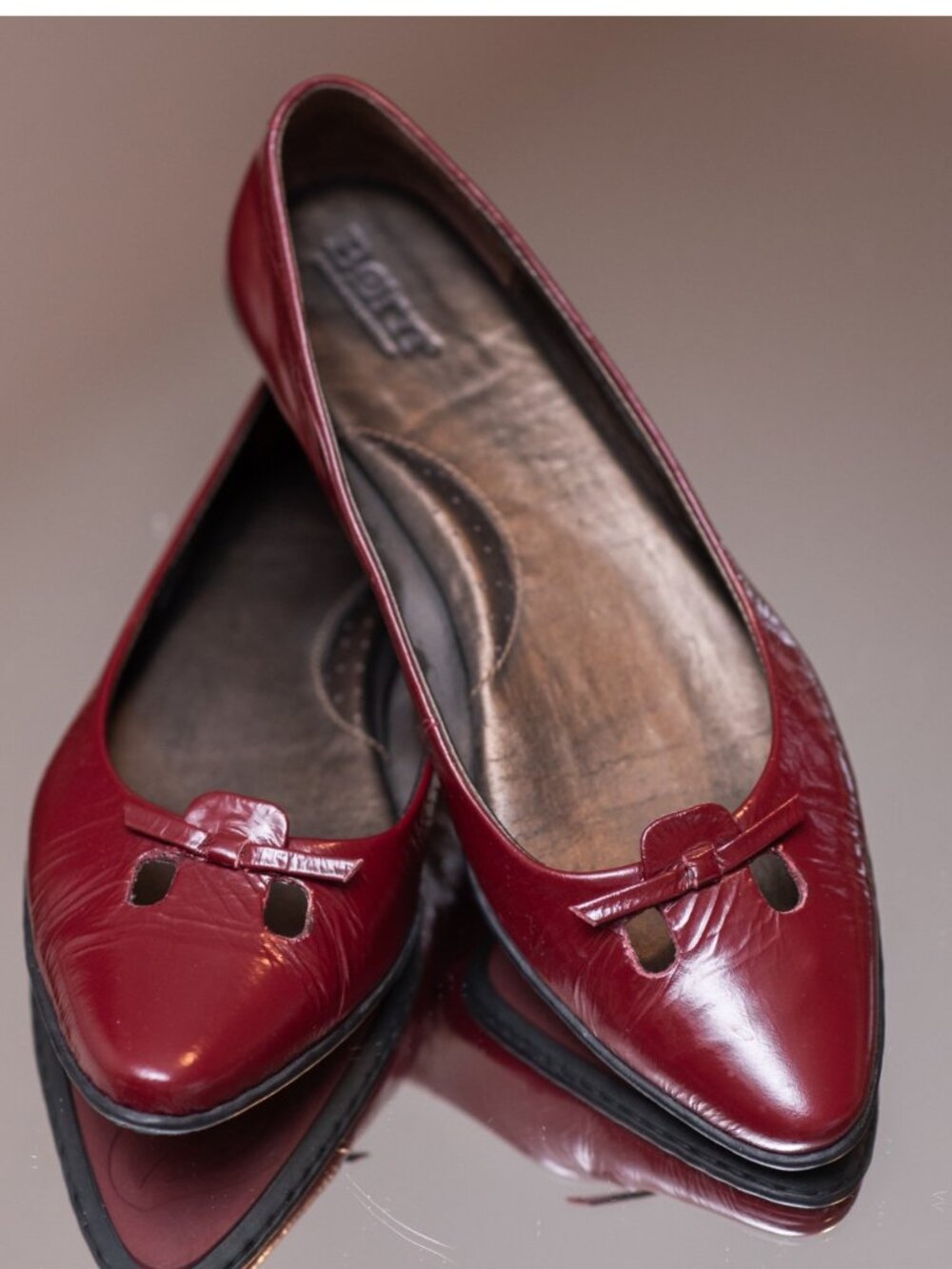 Vintage 90s Y2K Born Pointed Ballet Flats Red Patent Leather Womens 8.5 Academia